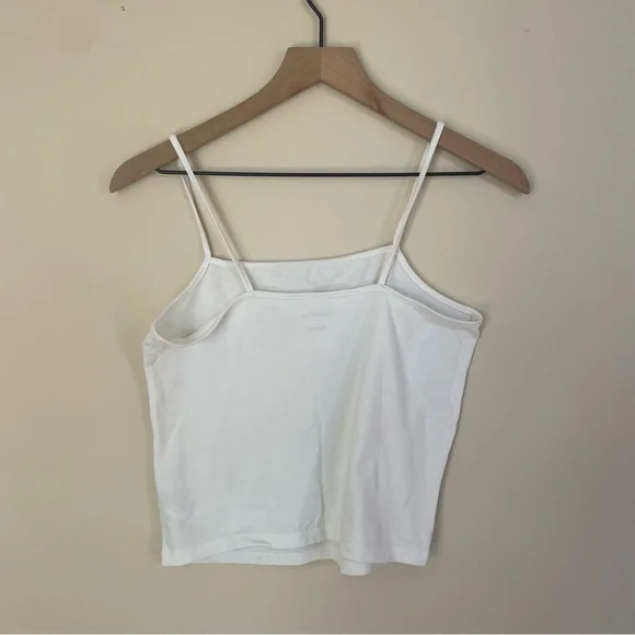 3/$30 🌸 Wild Fable White Square Neck Crop Tank Size Large - Picture 3 of 4